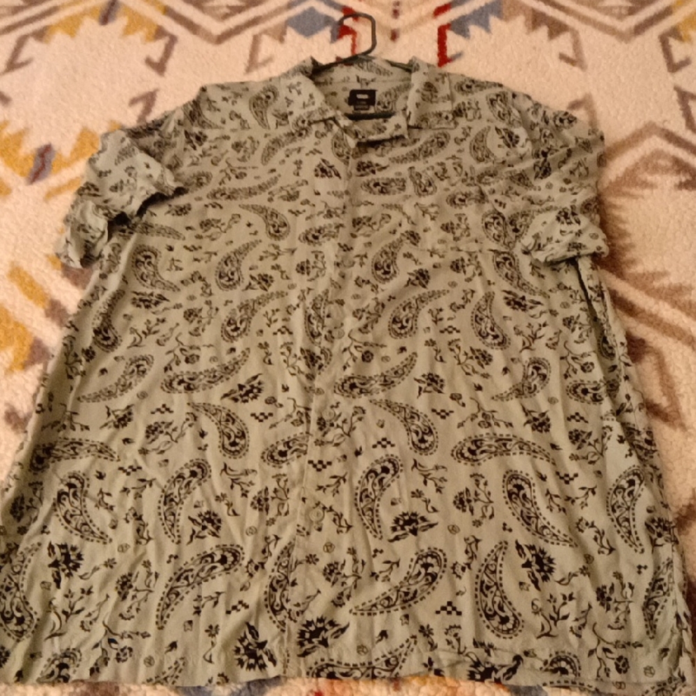 Vans Green and Black Paisley Button Down Shirt